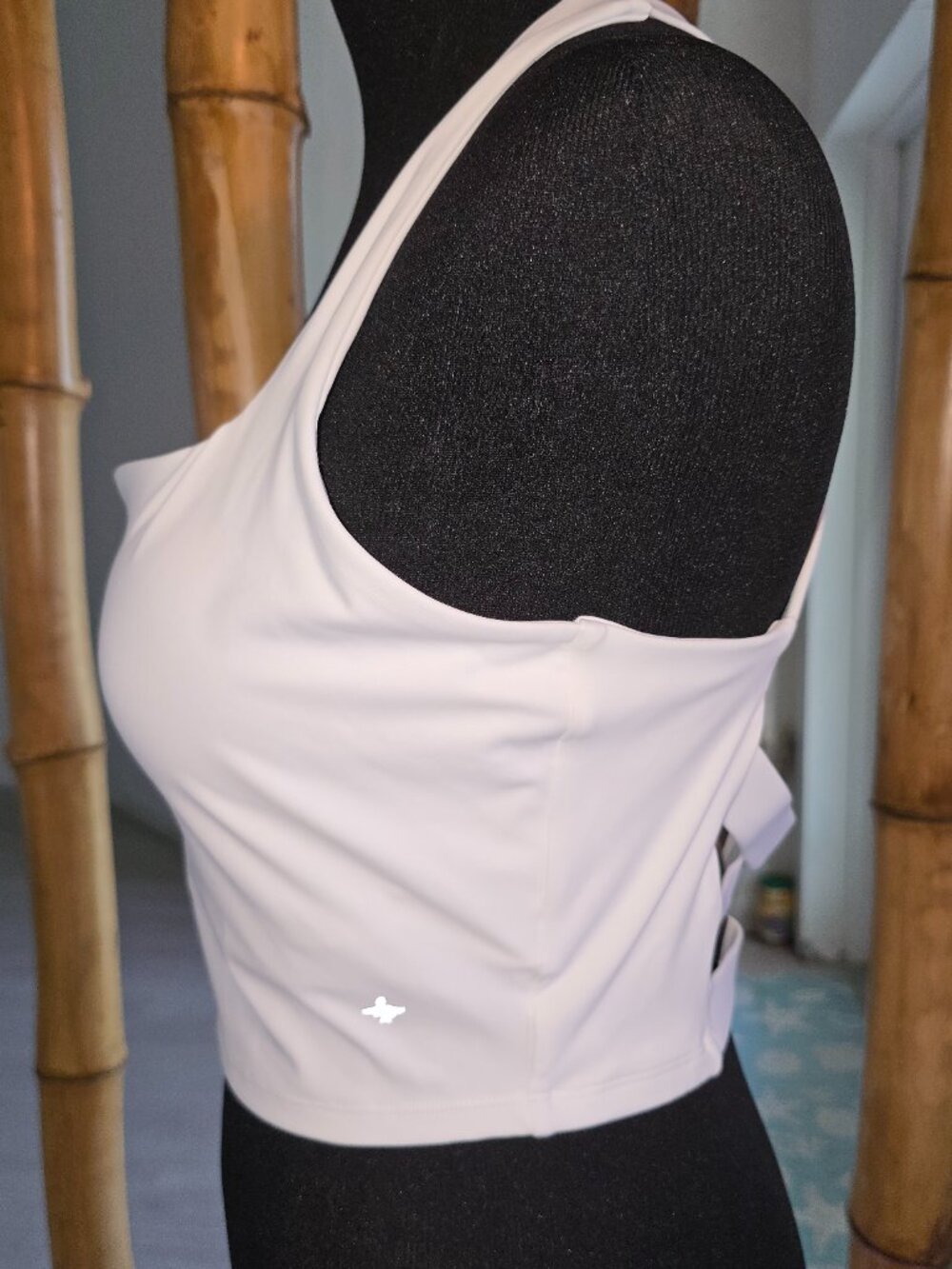 Halara white Top - Picture 2 of 3